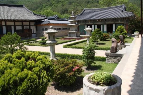 Séjour en Corée le jardin Gyeongju circuit routedelacoree.com