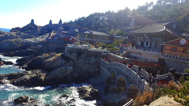 sejour-circuit-voyage-coree-busan-temple-haedong-yonggungsa